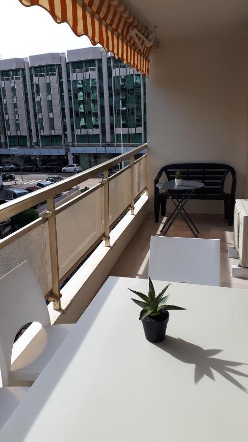 Luxe 6 Couchages Proxi Bord De Mer Centre Ville Cannes Exterior foto